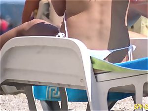 bra-less Amateurs spycam Beach - Candid swimsuit Close Up